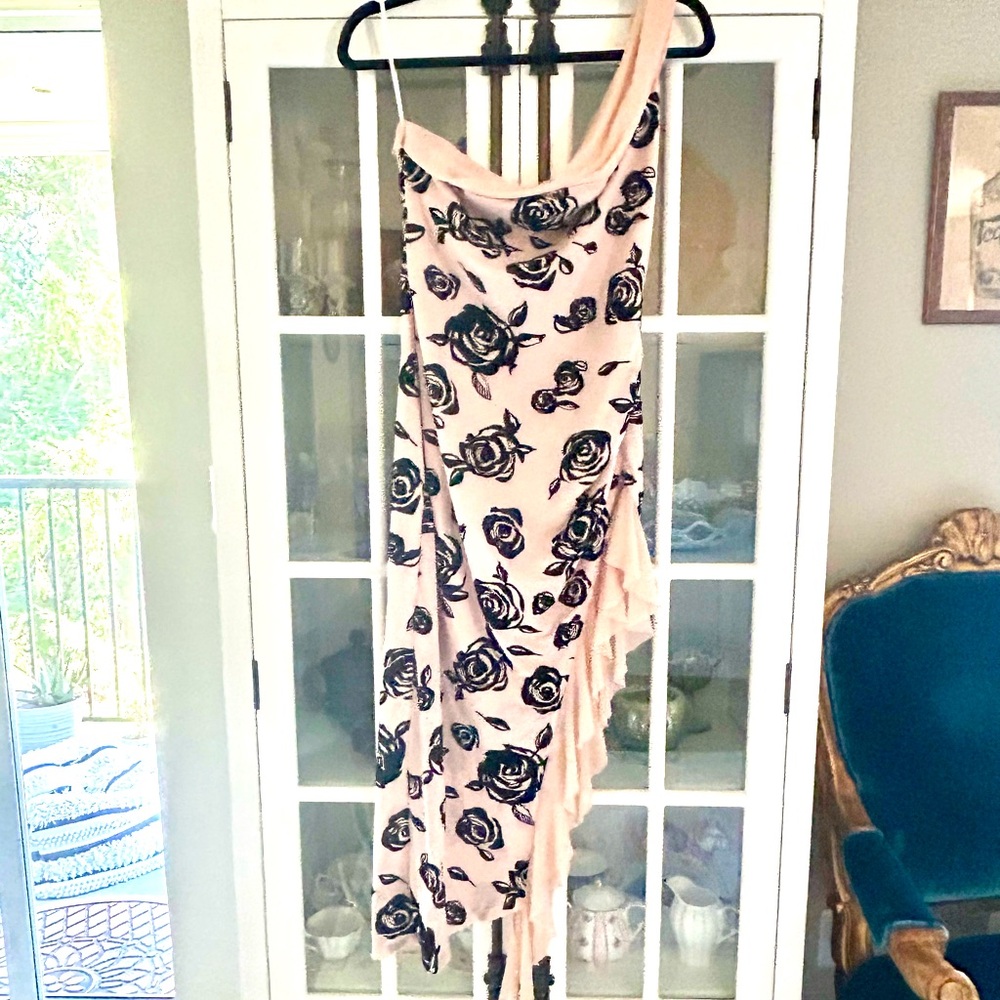 Nude Mesh Floral Dress - Picture 2 of 3